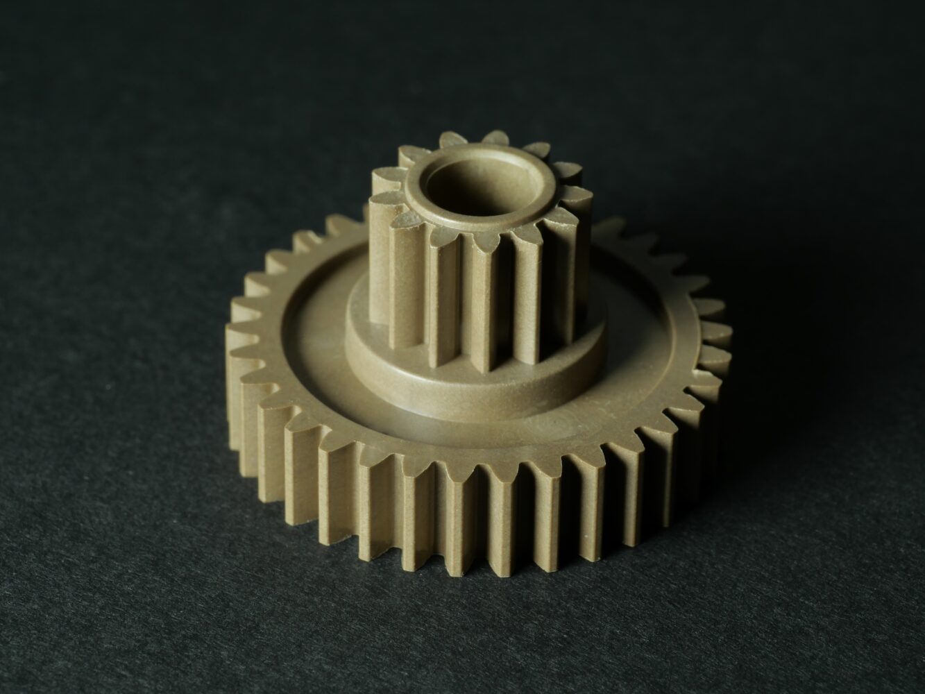 Introduction to the characteristics of PPS and key considerations in injection molding. | JURARON INDUSTRIES HAI PHONG