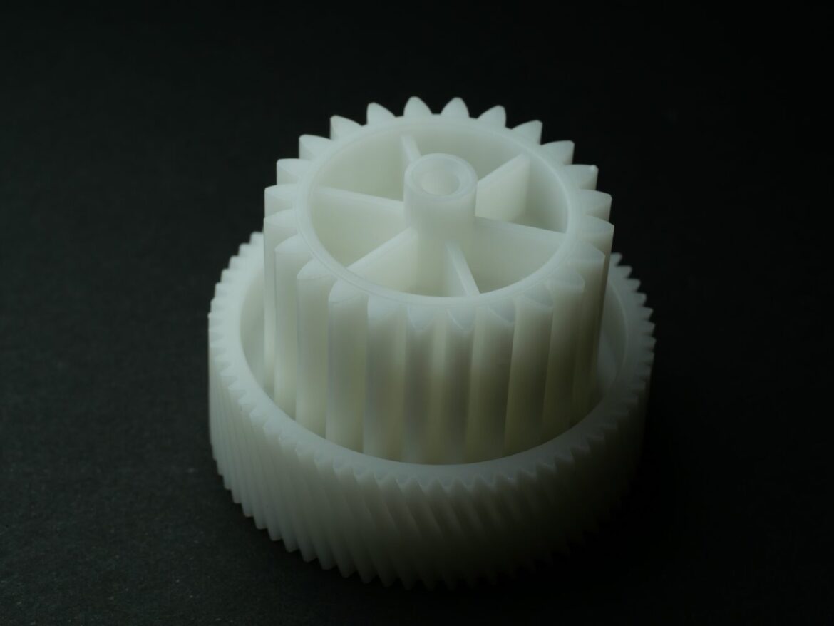 Giới thiệu về các đặc tính của POM và những điểm cần lưu ý trong quá trình ép phun. | JURARON INDUSTRIES HẢI PHÒNG